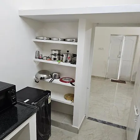 Homestay - Ac 3 Bhk Near Alrport-3